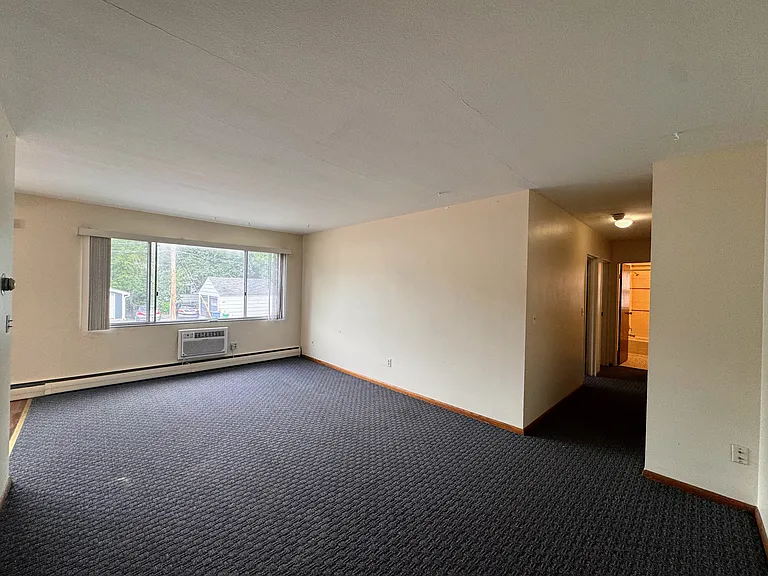 840 18th Ave SE — Photo 26