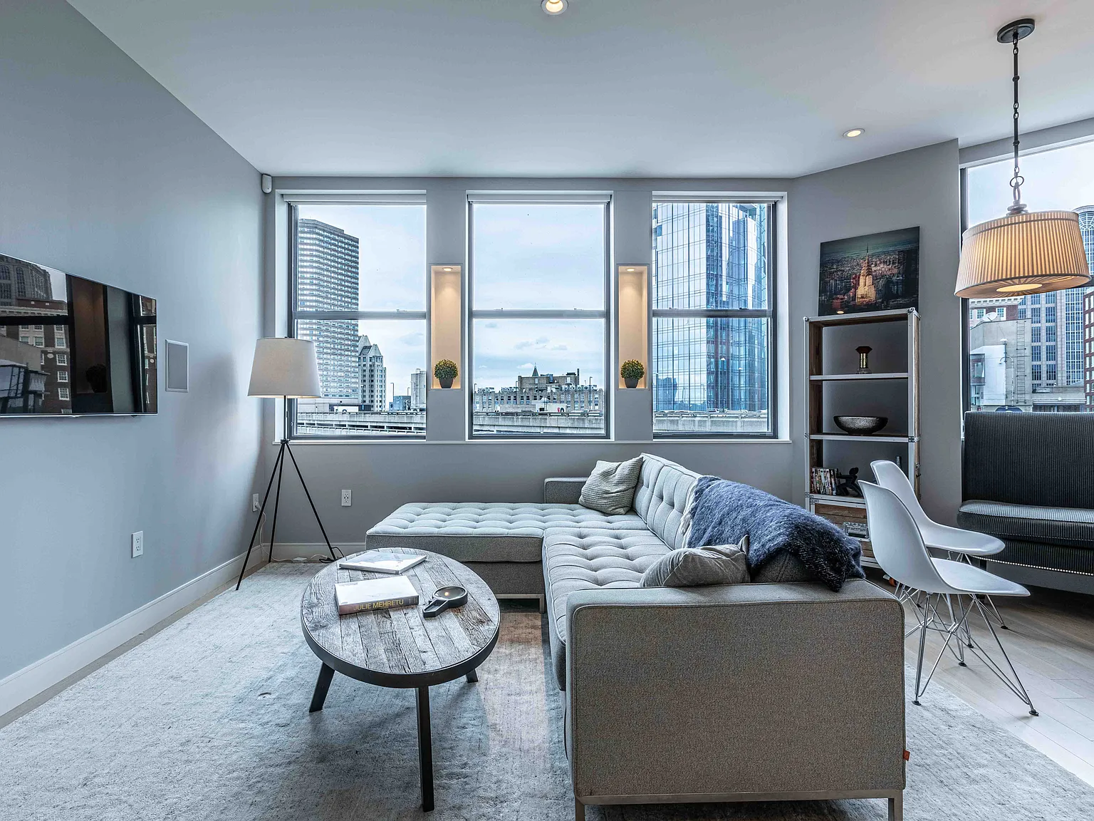 2 bed, $6,750 — Photo 3