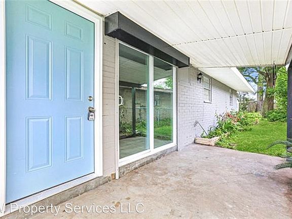 4th image of 2032 Connecticut Ave
