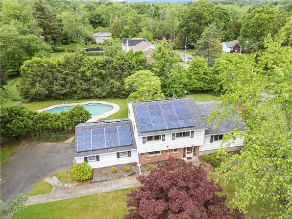 13 Bridle Road, Spring Valley, NY 10977