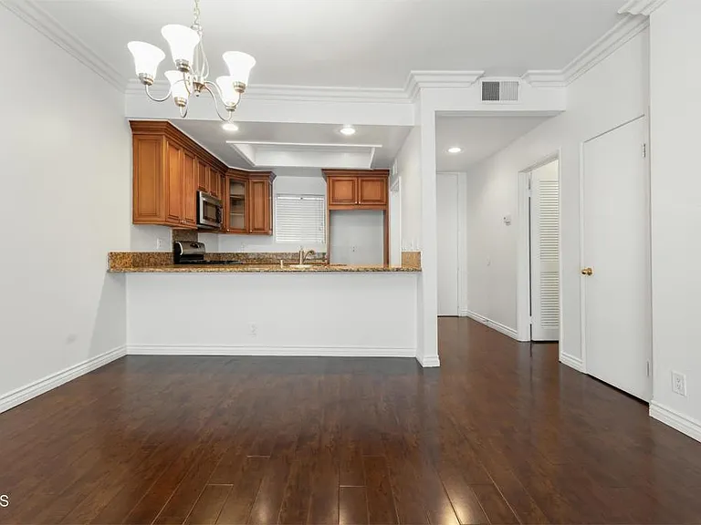 3480 Barham Blvd #208 — Photo 2