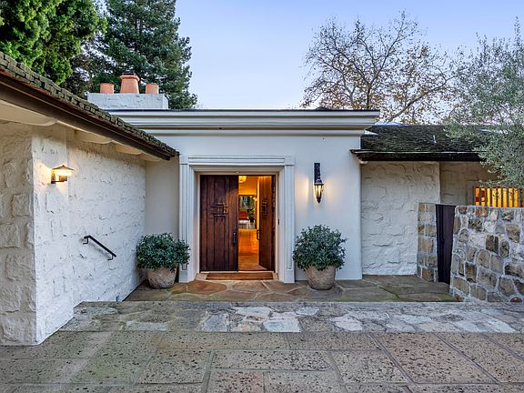 5th image of 2069 China Flat Rd