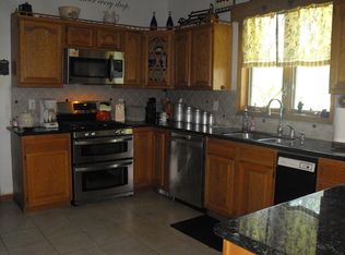 709 E St, Hamburg, IA 51640