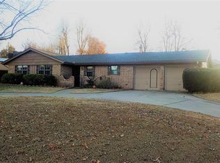 501 SW 23rd St, El Reno, OK 73036