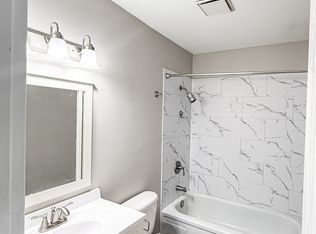 2041 Inverway Ct, Kalamazoo, MI 49009