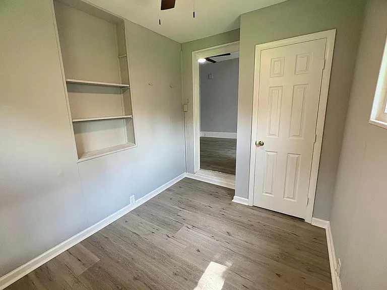 735 Morgan Ave #1 — Photo 15