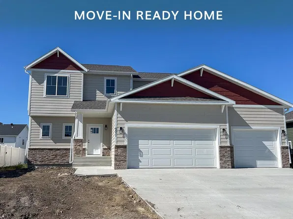 6851 14th St S, Fargo, ND 58104