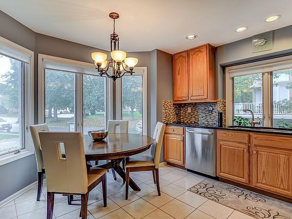 4th image of 241 Avenel Court