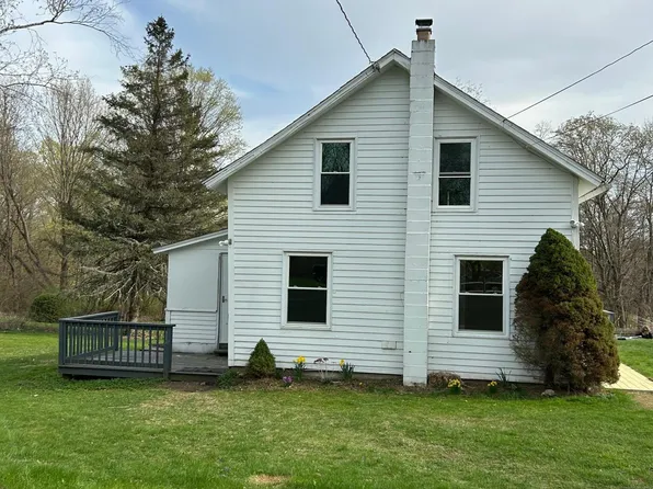 8 Straits Turnpike Lane, Morris, CT 06763