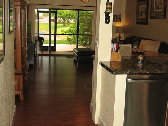 4th image of 5013 E Lakes Dr
