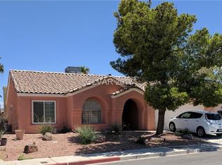 855 Arrowhead Trl, Henderson, NV 89002