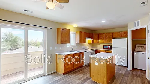 4919 Leland Point Photo 1