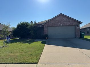 66 Larkspur Dr, Fate, TX 75087