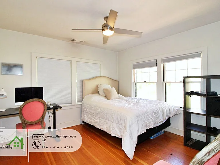 1365 Chestnut St — Photo 15