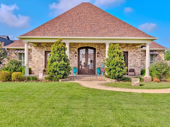865 Texas Ave, Port Neches, TX 77651