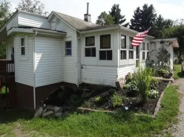 79 E Palmer St, Jacksonville, OH 45740