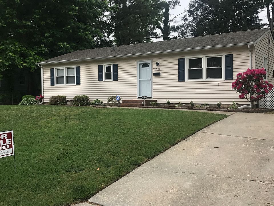 1st image of 217 Picard Dr