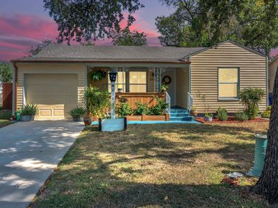 836 Yale St, River Oaks, TX, 76114