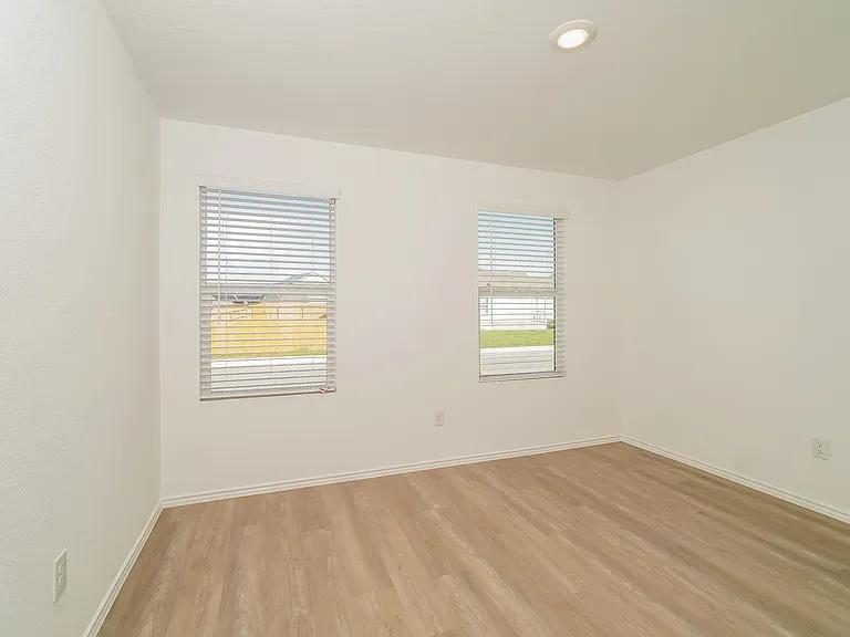 6434 Magee Run — Photo 11