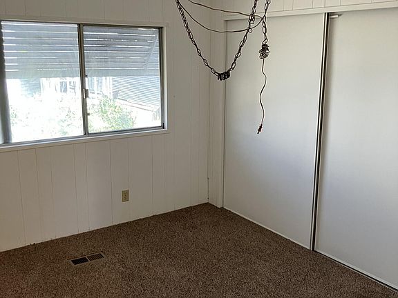 4th image of 314 N Albert Avenue #101