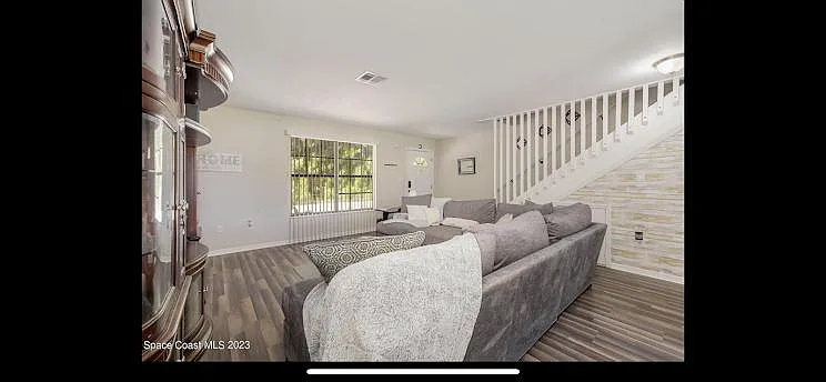 1300 Arlington Ln NE #116 — Photo 7