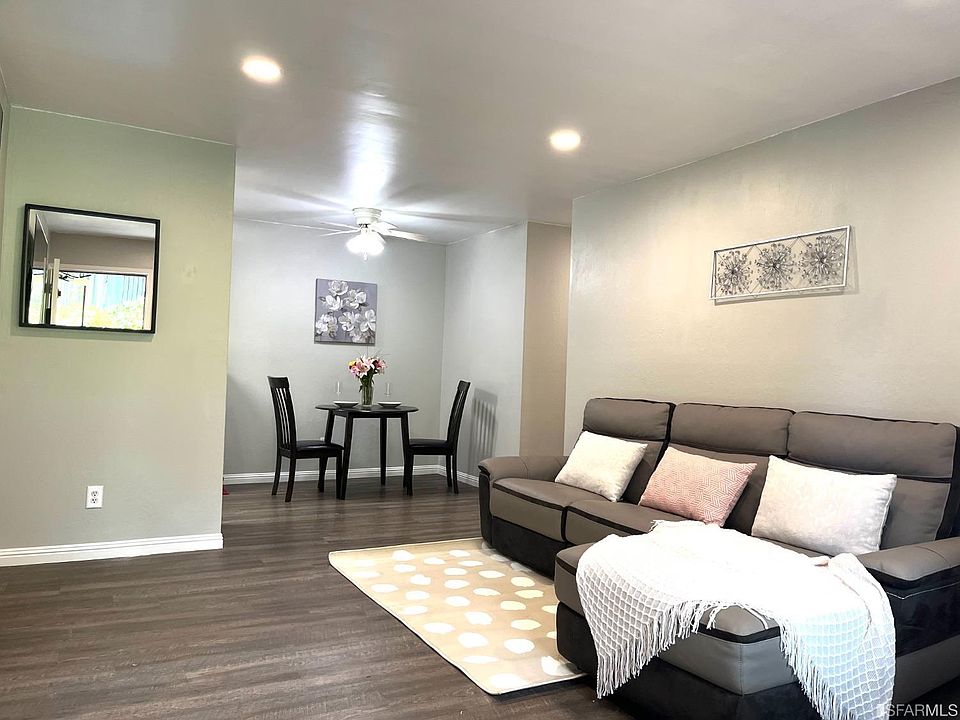 1st image of 411 Piccadilly Pl APT 9