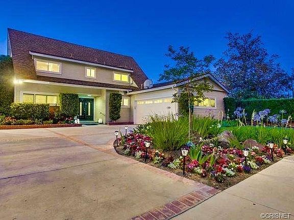 2nd image of 12961 Chandler Blvd