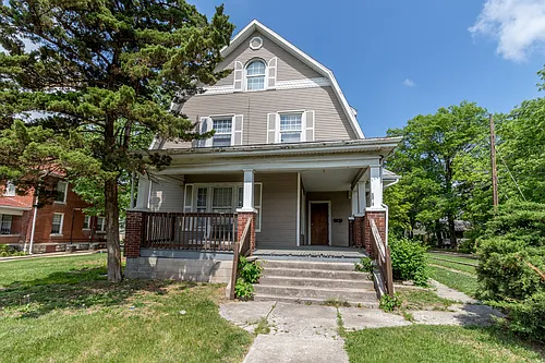 1321 Paris Rd Photo 1