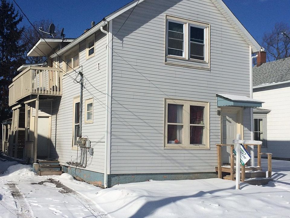 1st image of 22 Jefferson Ave