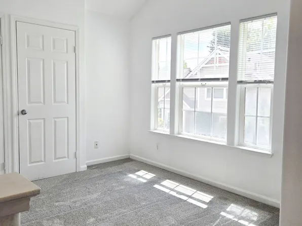 432 Hickory Cir, Santa Rosa, CA 95407