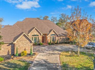 1542 Pirates Run, Cove, TX 77523