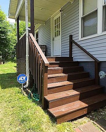 5th image of 639 Court St