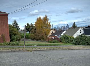 3462 Belvidere Ave SW, Seattle, WA 98126