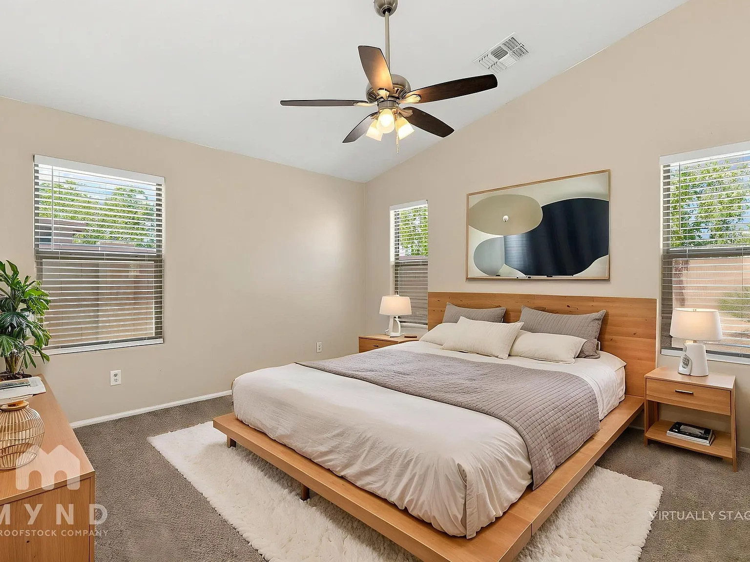 3 bed, 2.0 bath, 1527 sqft, $1,779 — Photo 4