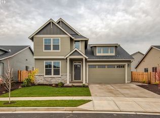 1375 Autumn Blvd, Woodburn, OR 97071