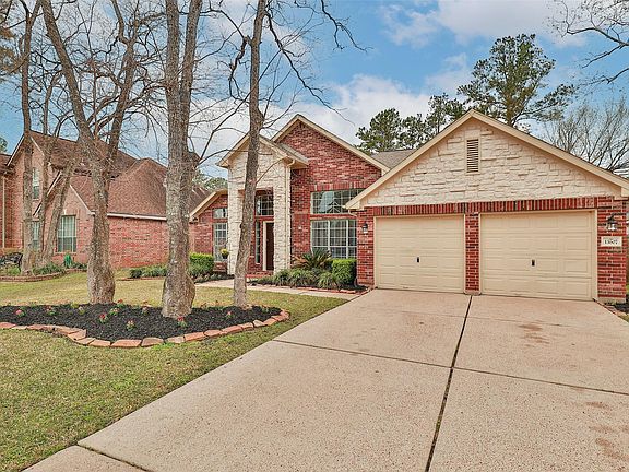 3rd image of 13607 Branson Ln