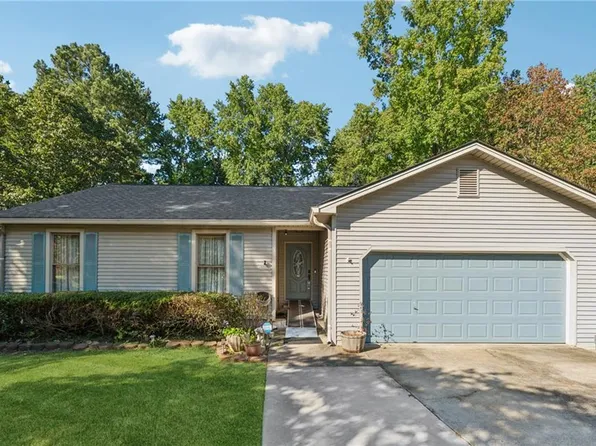 3075 Sawgrass Trl SW, Lilburn, GA 30047