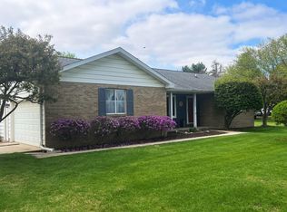 208 Valley Ln, Perry, MI 48872