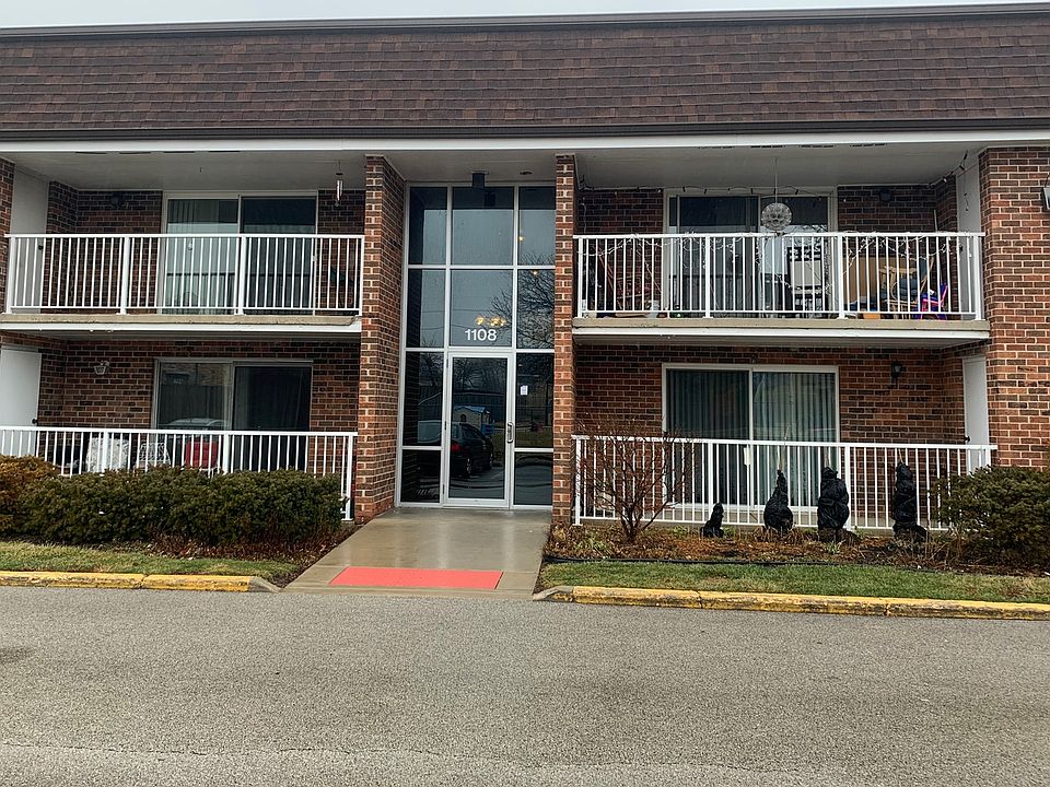 1st image of 1108 Westover Ln Unit 1A