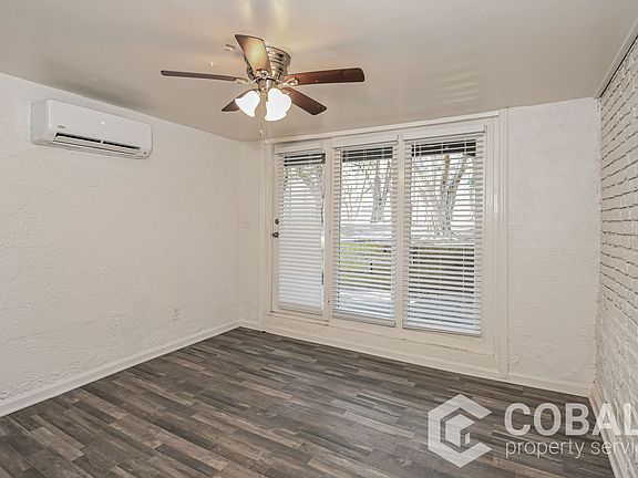 2nd image of 1992 Woodland Hills Ave NW APT 3