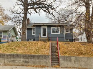 3215 6th Ave, Des Moines, IA 50313
