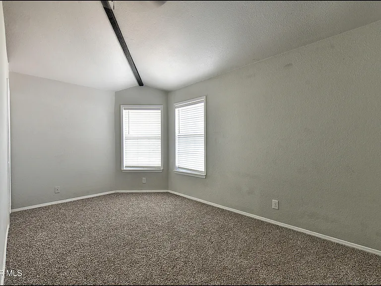 1909 Polly Harris Dr — Photo 37