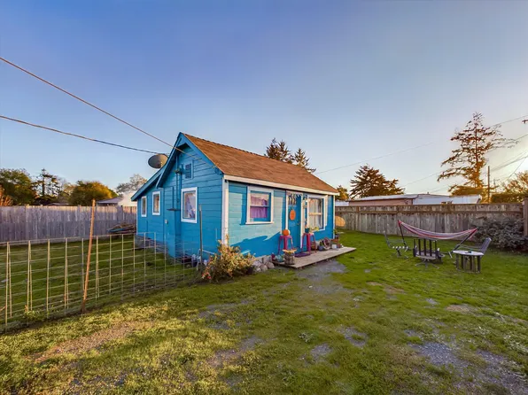2118/2120 Park Rd, McKinleyville, CA 95519