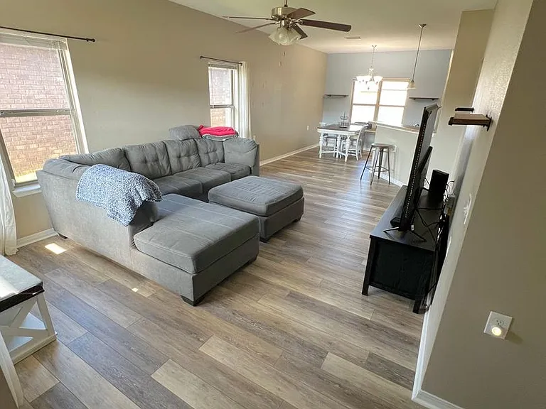 5798 Corkscrew Ct — Photo 4