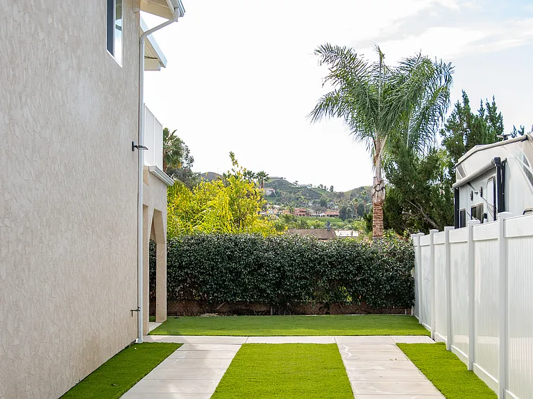 30081 Yellow Feather Dr — Photo 2
