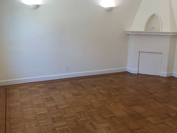 5th image of 15 Walter St