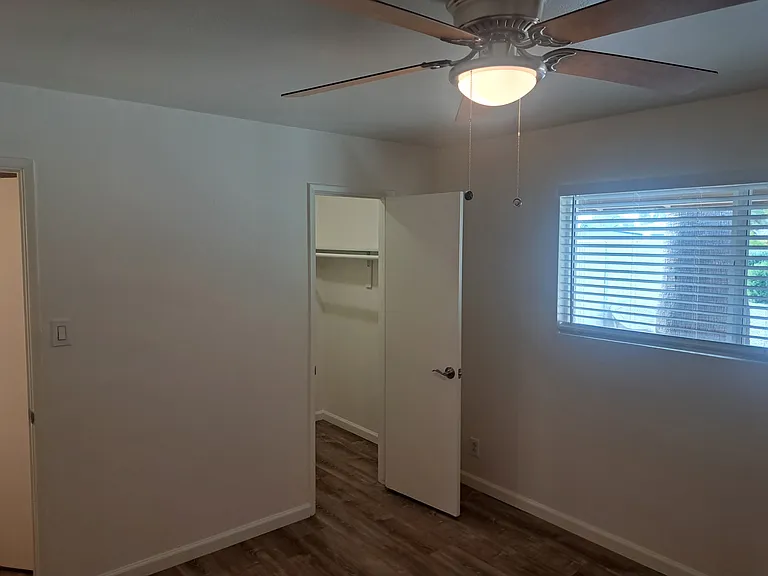 3638 E Glenrosa Ave #4 — Photo 16