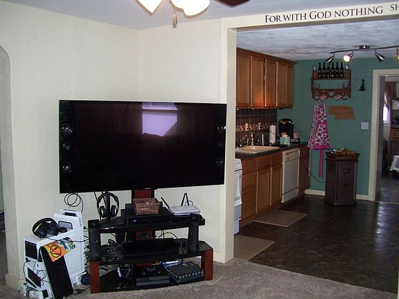 5th image of 2509 W 3rd St