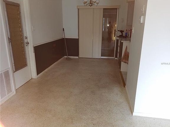 4th image of 1251 Jennings Dr