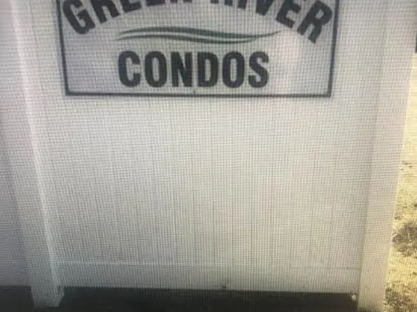 4923 Green River St, Cheyenne, WY 82001